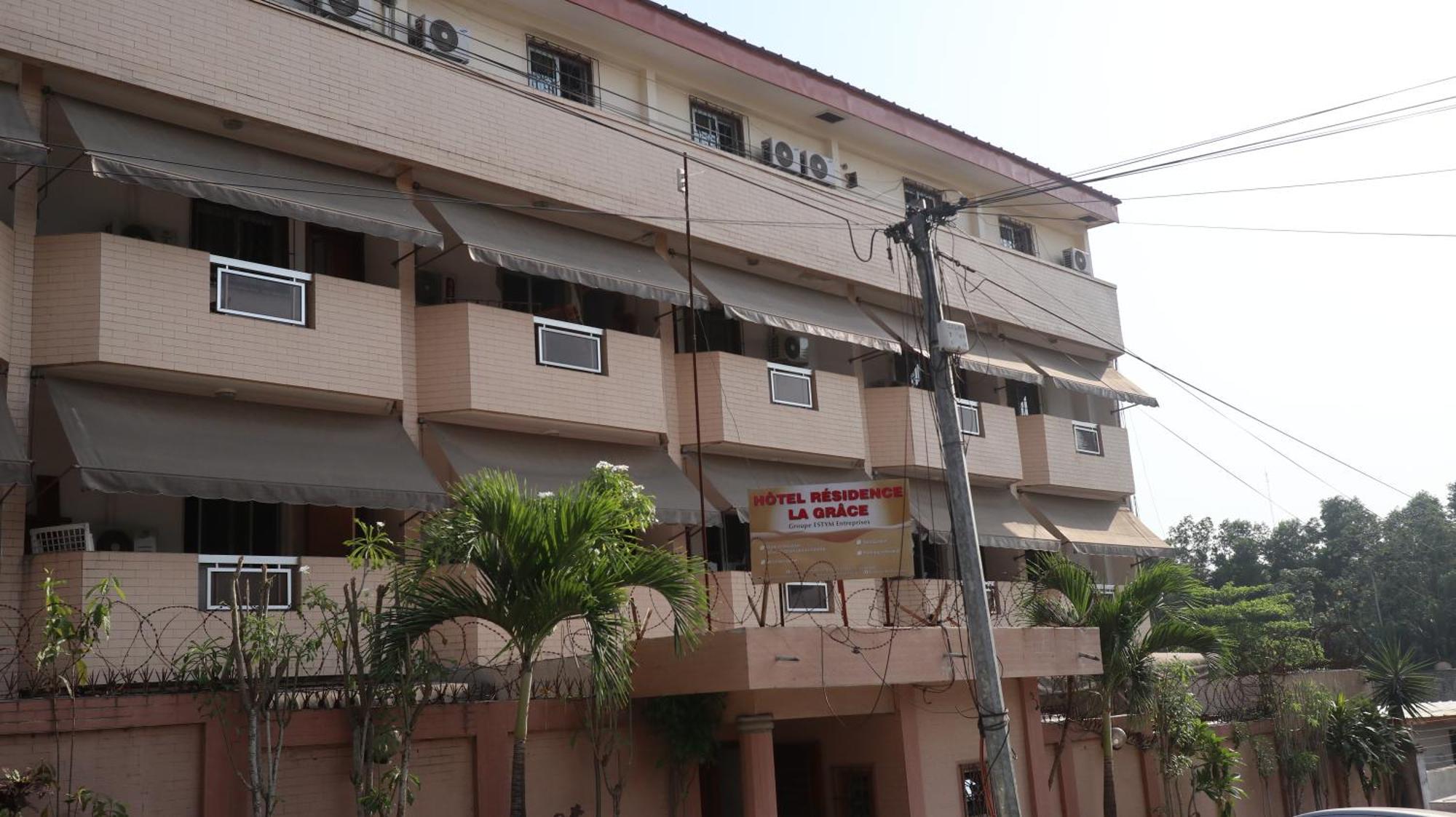 Residence Hotel Carmel Cocody Abidjan Buitenkant foto